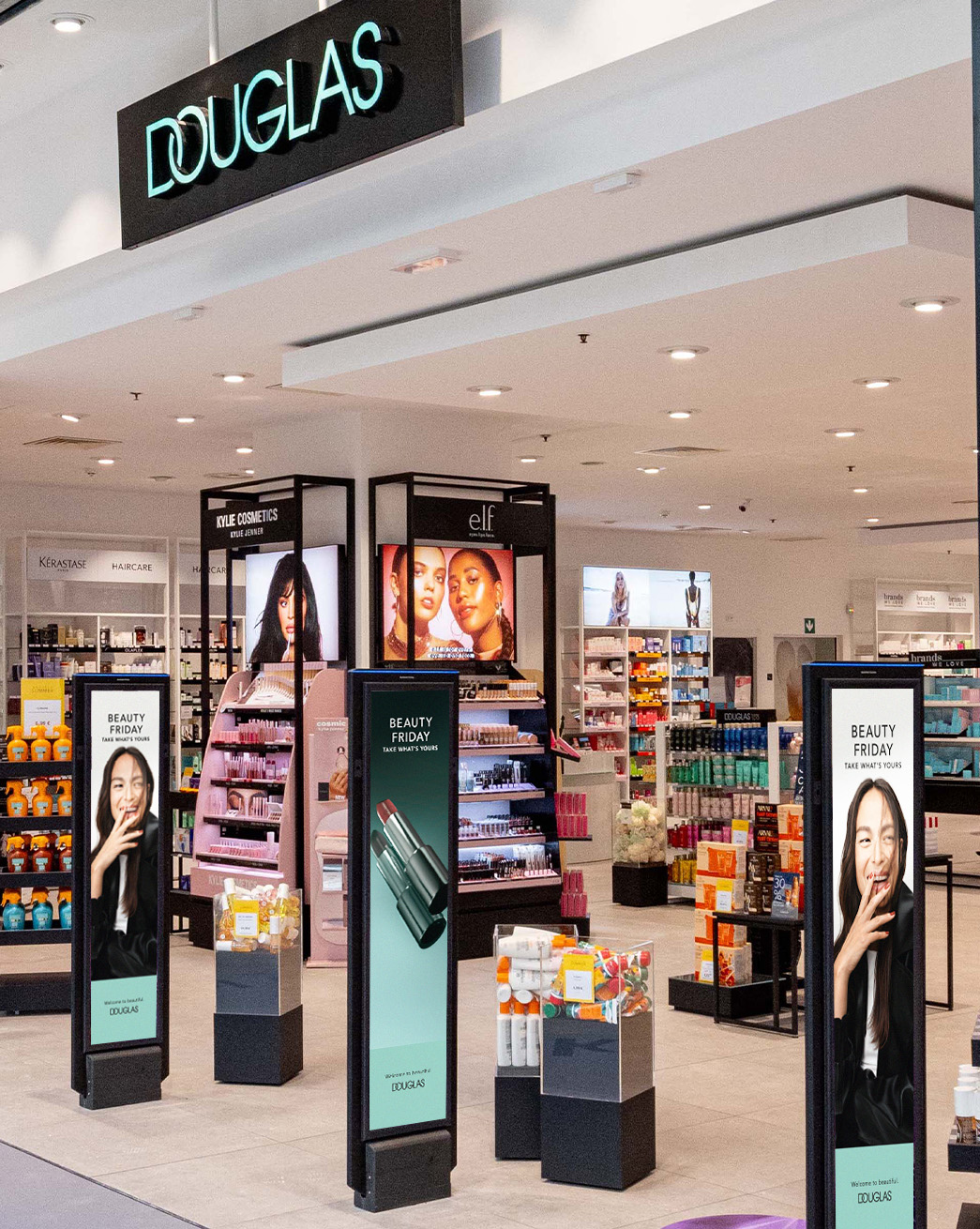 DOUGLAS-Beauty-Friday-Anti-shoplifting-03