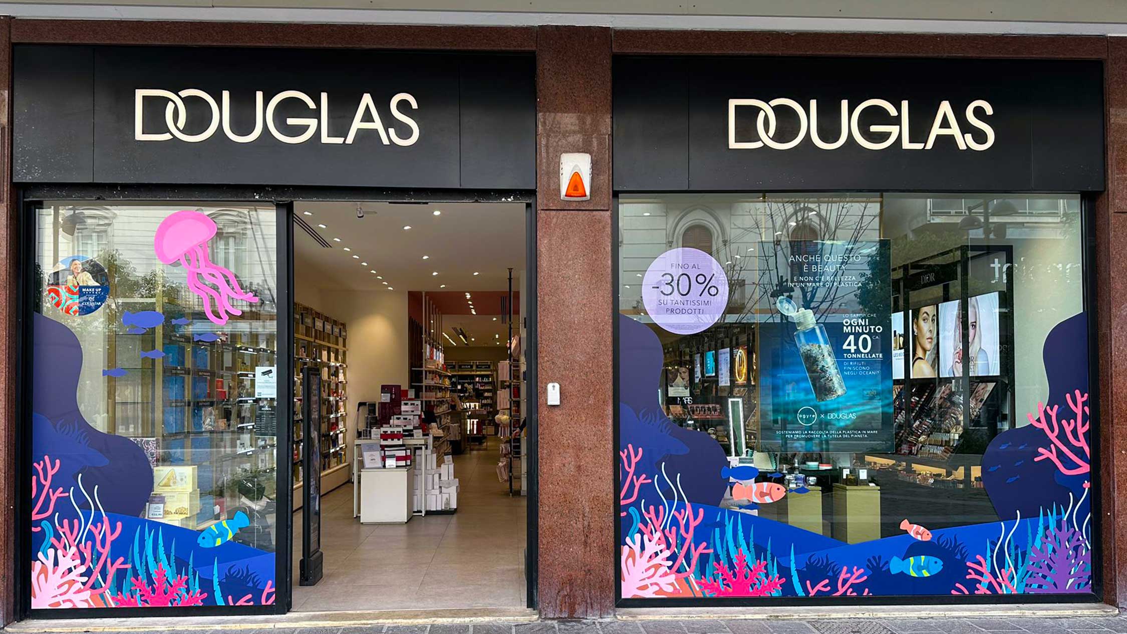 DOUGLAS-ESG-Ogyre-Campaign-Mar26-Maxi-ShopWindow-Special