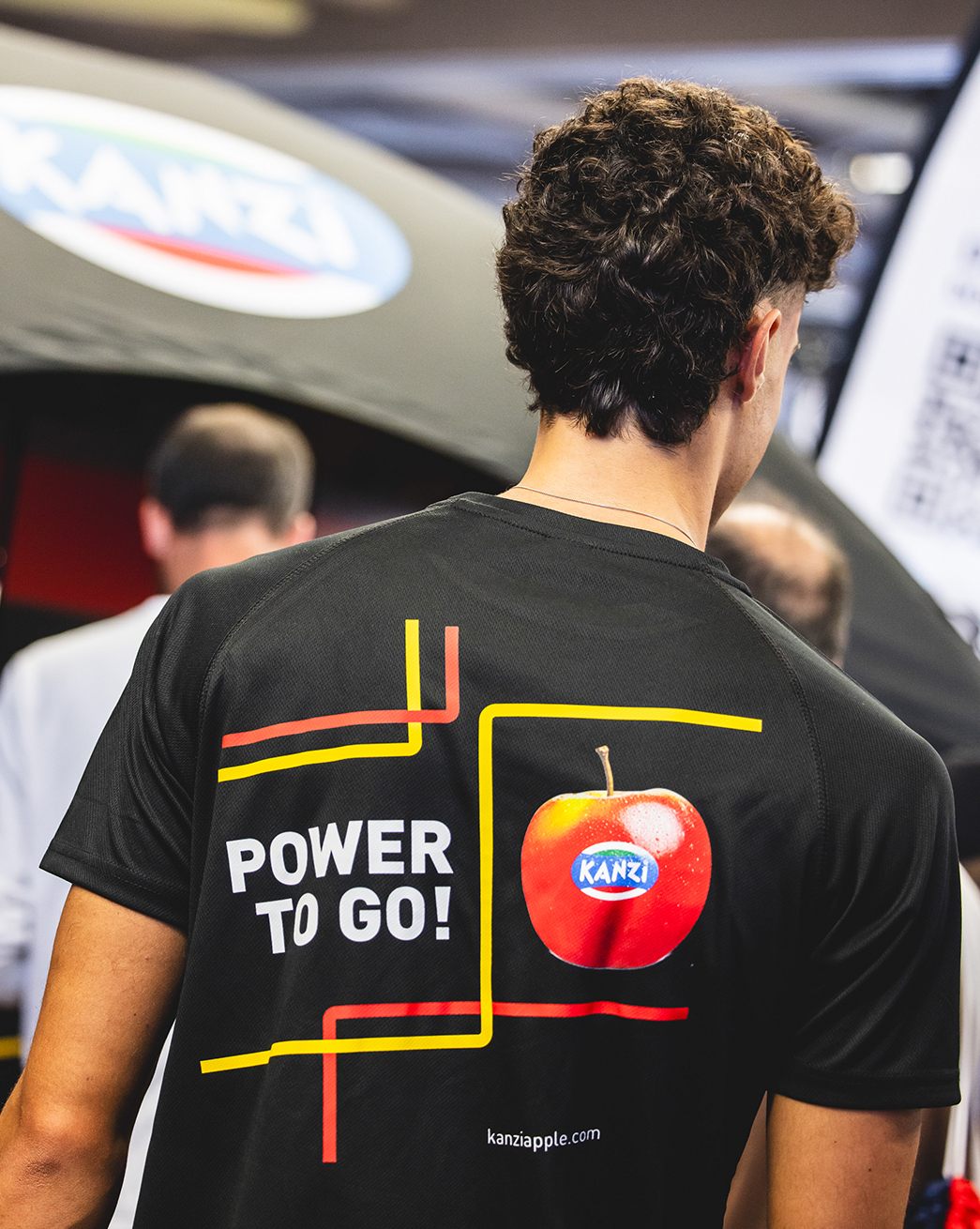 KANZI-PowerToGo-T-shirt-03
